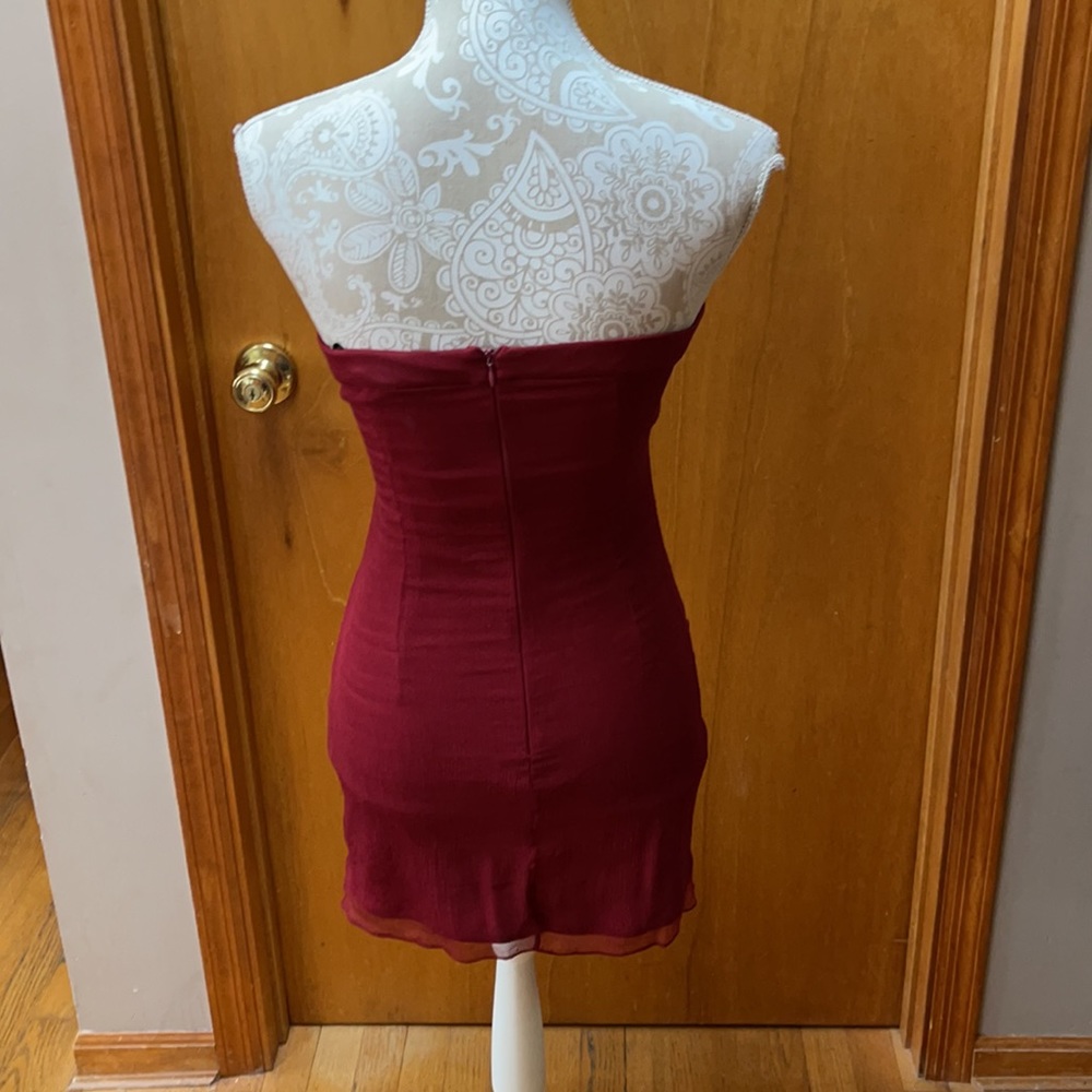 Kimikal strapless chiffon ruched mini cocktail dress. Size small. - Picture 4 of 4